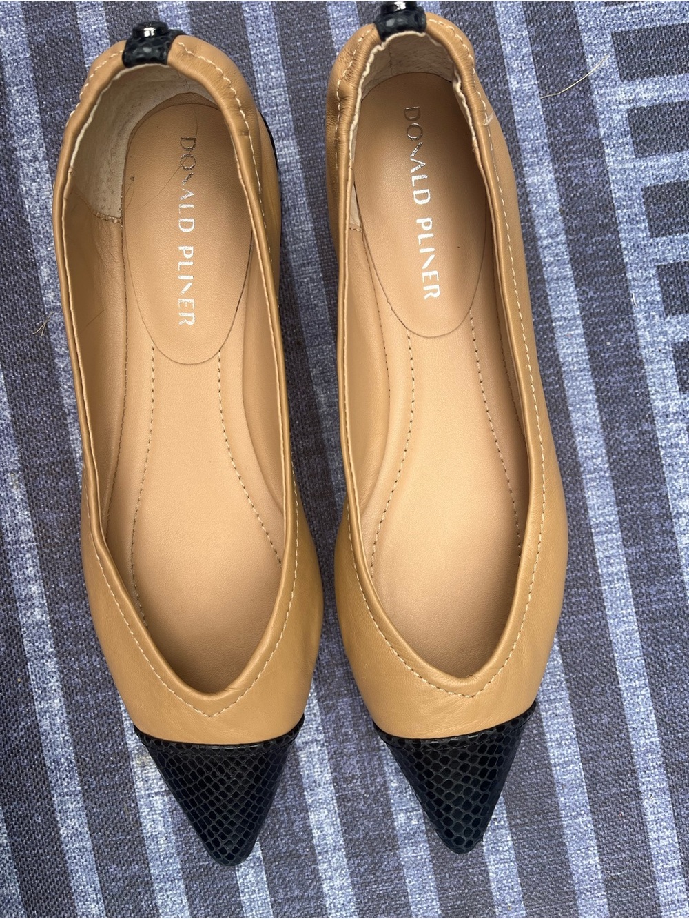 Donald J. Pliner Two-Tone Tan and Black Pointed Ballet Flats